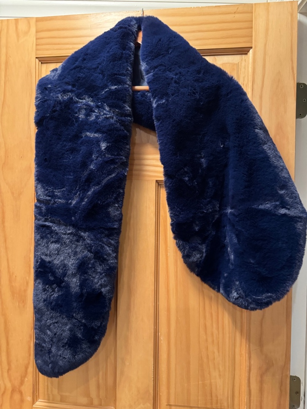 Plush Faux Fur Navy Scarf